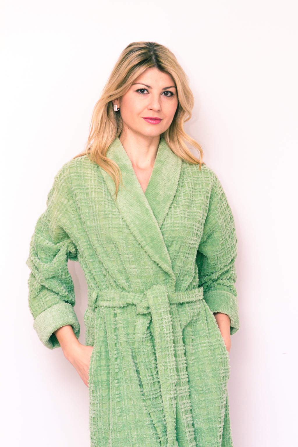 Cross-Stitch Chenille Robe with Shawl Collar – Bath & Robes