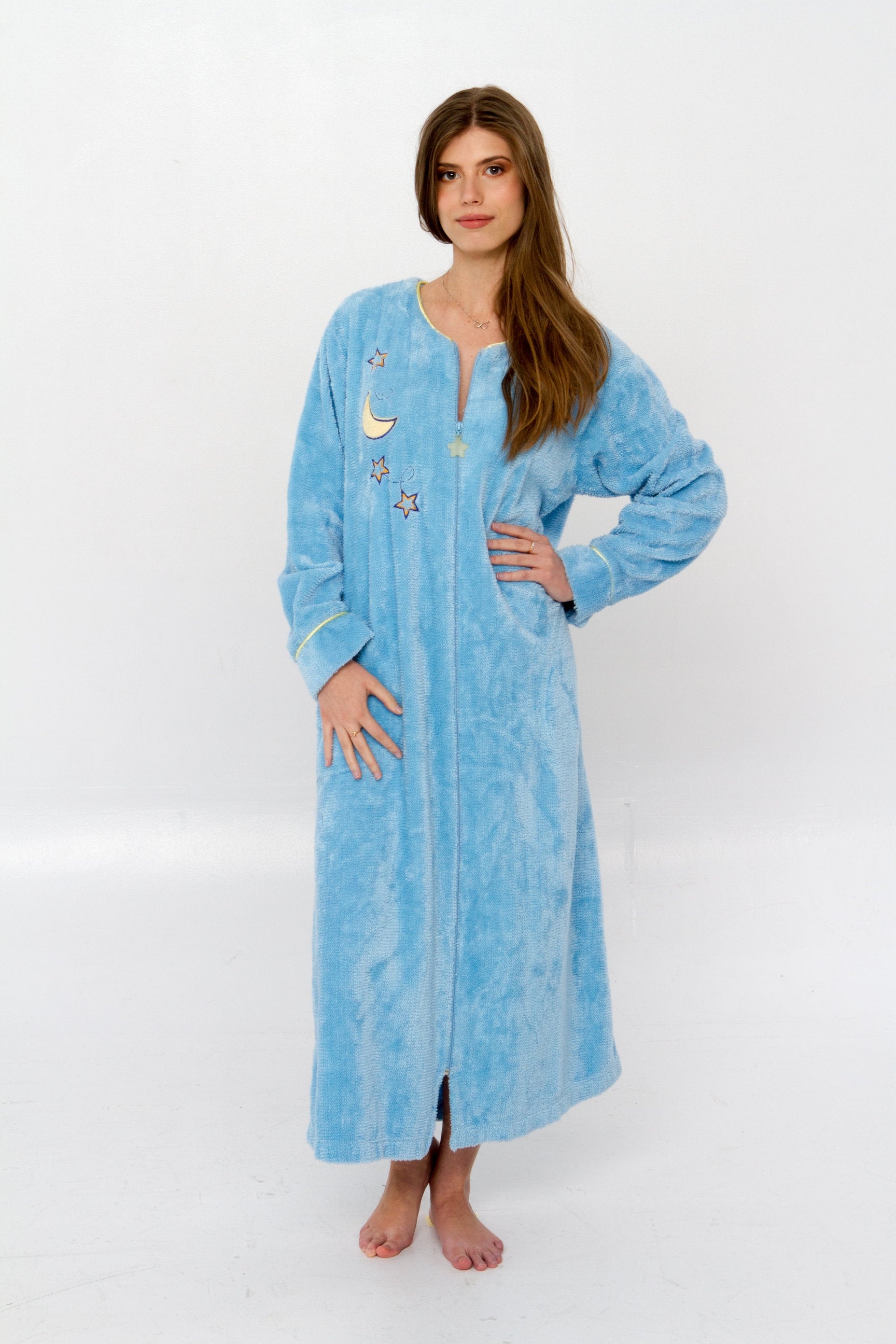 Moon and Star Embroidered Chenille Robe Zip Up – Bath & Robes